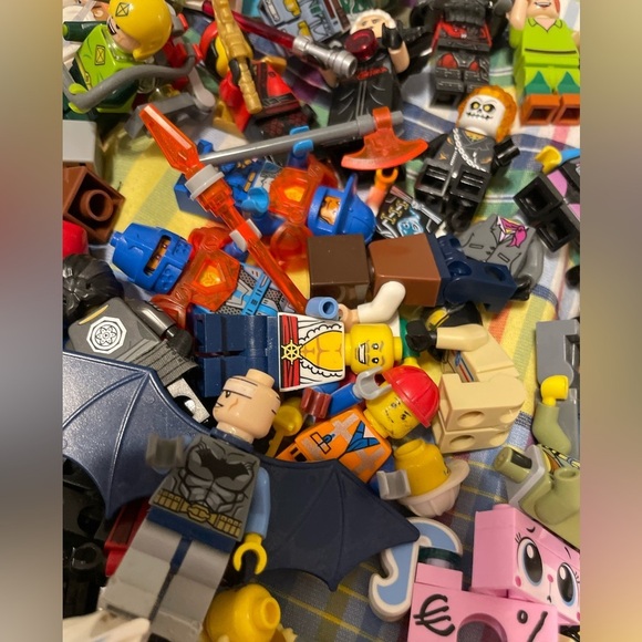 HUGE LOT OF LEGO MINI FIGURES Star Wars Lego Movie Marvel Minecraft Banana man - Picture 14 of 16